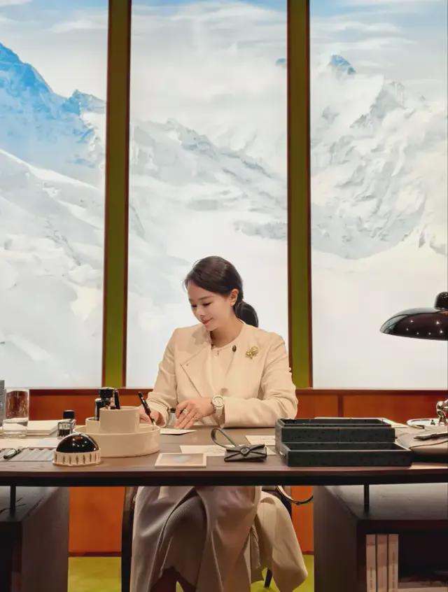 0块新表最让人心动！-下篇我带直男逛瑞士表展：这10(图12)
